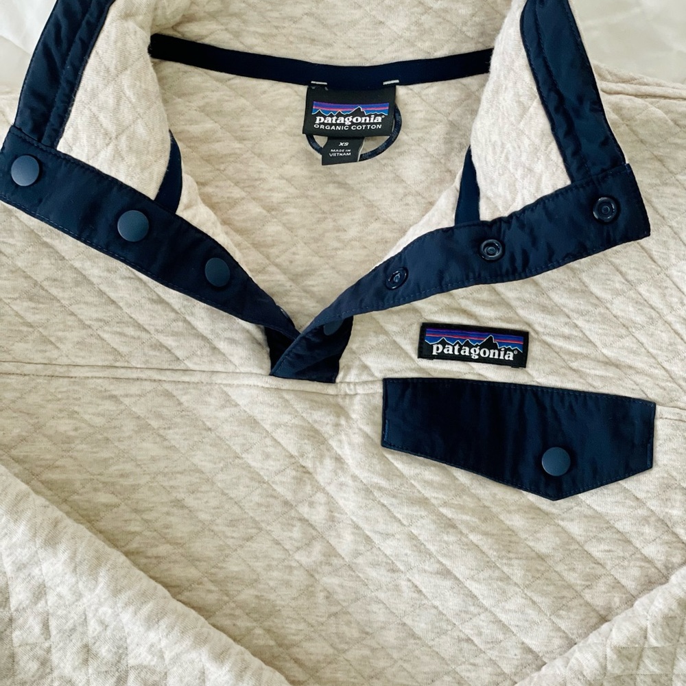 Patagonia women Quit T snap
